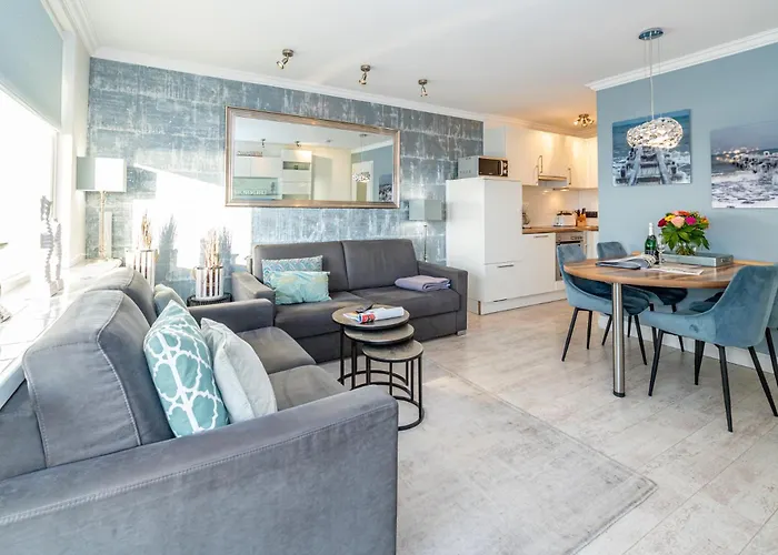 Carmen Sylva, App 28